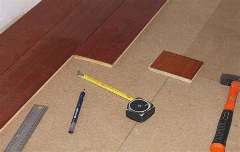 木地板鋪設方式 芝 筆順